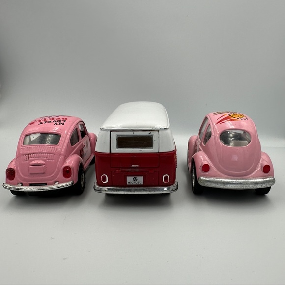 Lot of 3 vintage style Volkswagen - Beetle  - Van - Bus  toy vehicles - Picture 4 of 16